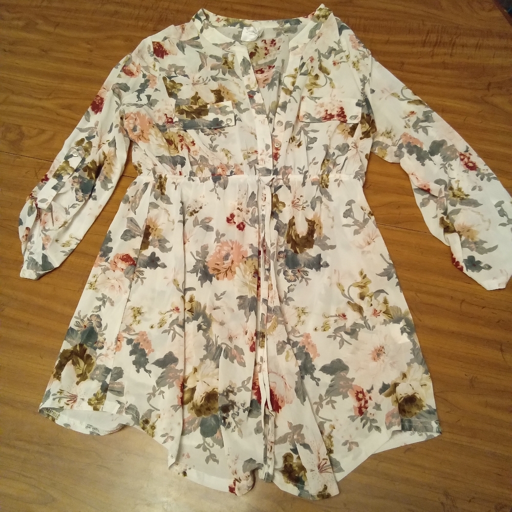 Siren Lily Maternity Floral Blouse